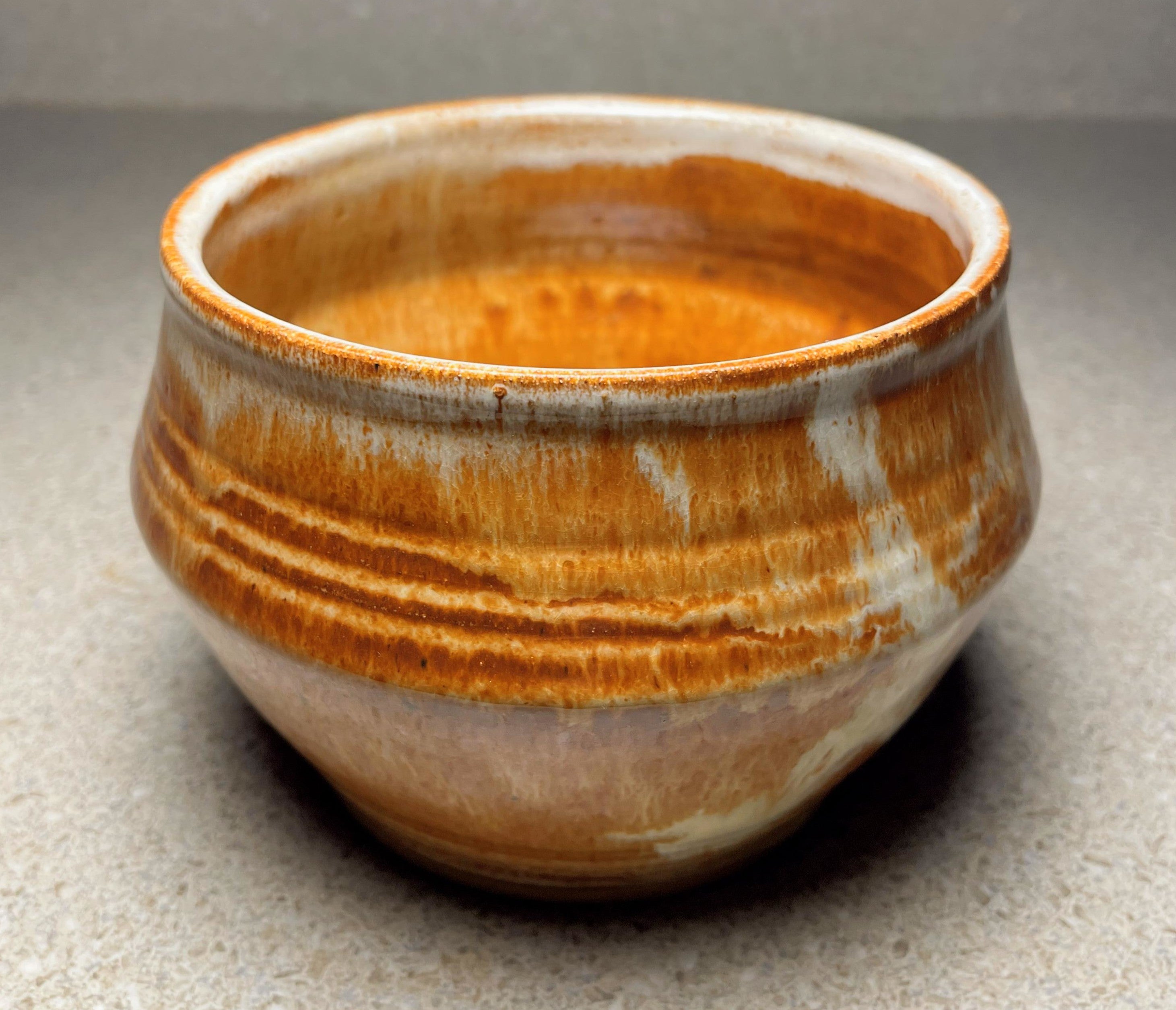 Albany Slip Pot, Ridges