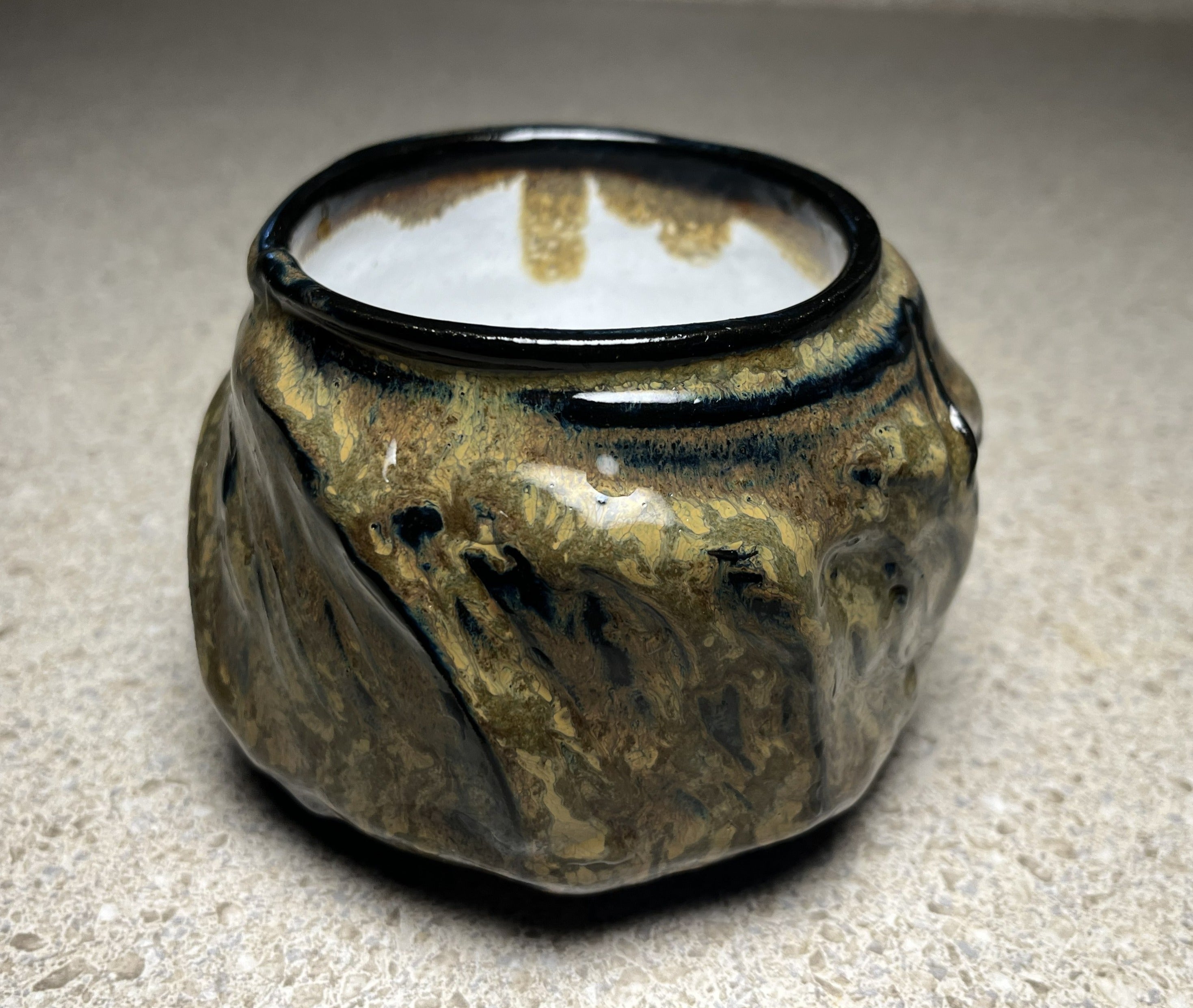 Faceted Tumbler, Waves